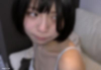 fc2-ppv 3238140 ※期間限定【露臉】那個像似的超人氣有名cosplayer。欺騙純真無邪的她，未經許可販賣。雖然眼中含淚凝視著你，但仍無情地大量發射。