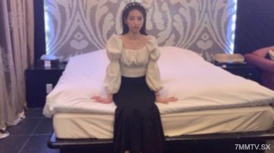 fc2-ppv 3257066 這個年紀還散發著淫蕩的費洛蒙，風格絕佳的美女。雙方在高潮中結束，最後是內射和額外的口內射精口交。