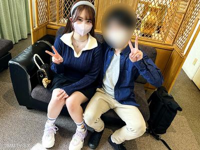 fc2-ppv 3656097 臉好！胸好！性格好！G罩杯巨乳是她的自豪，可愛到爆炸的女友美鈴（21歲）和她的素人情侶的SEX我拍了下來。趁勢把她搞上手的老頭生中出！搞上手的SEX！