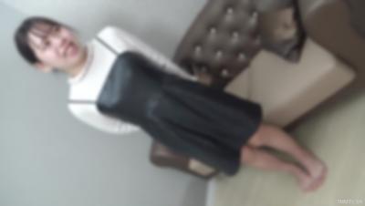 fc2-ppv 4380445 【初拍】只有男朋友的經驗人數。還留有純真的現代女孩。害羞的樣子可愛,第一次的性交錄影與內射。