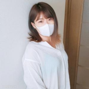 FC2-PPV 4463190 ※6/9前半價【無・完全素人】借錢還款是為了品嚐極粗陽具的藉口！？看似有疙瘩卻充滿初次感覺的可愛太太，偷偷在老公不知情下打工。被生硬插入後不停高潮，滿足自己的欲望！