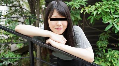 073024_01 卑猥なランジェリーでヤル気満々の素人むすめとハメまくり！