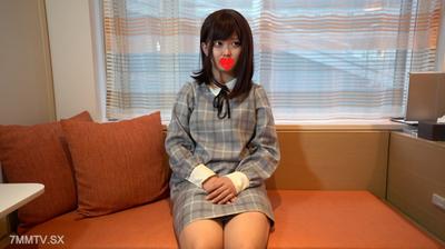FC2-PPV 4554116 【露臉·首次登場】因為某件事而哭著決定出場的18歲，居然是某知名大型偶像團體的前成員…