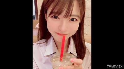 FC2-PPV 4583829 【全國第一名】粉絲暴增中 日本最可愛的18歲「真貨」降臨。不戴避孕套內射性交錄影。※截至今日